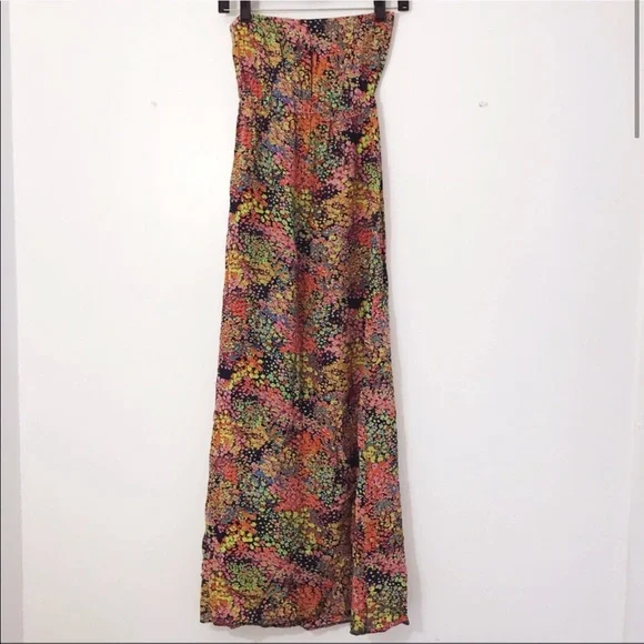 ISO Barney’s Co-op maxi dress aso Jessica Simpson - Picture 3 of 6